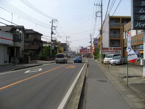 桶川に向かう旧中山道