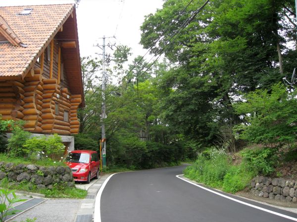 沓掛に向かう旧中山道