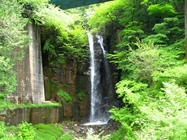 小野の滝