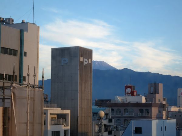 ホテルの部屋から見える富士山