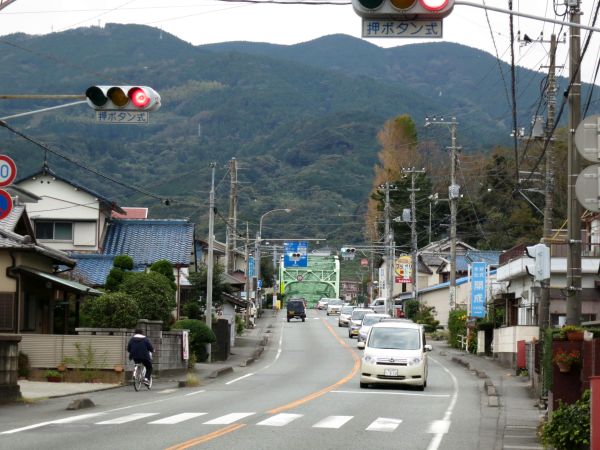 富士川に向かう