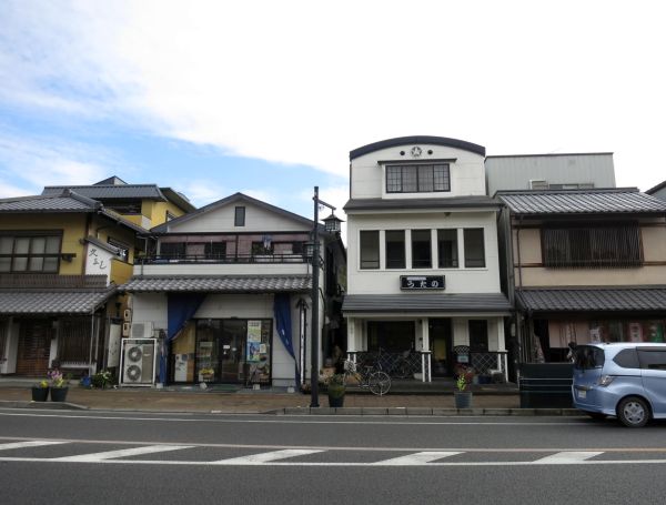 岡部の街並