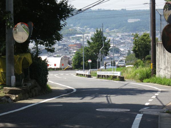 恵那の市街地が見えてきた