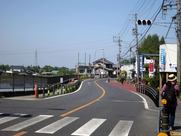 可児川沿いの旧中山道