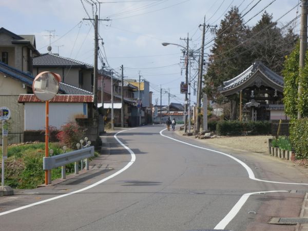 鵜沼宿を出た旧中山道